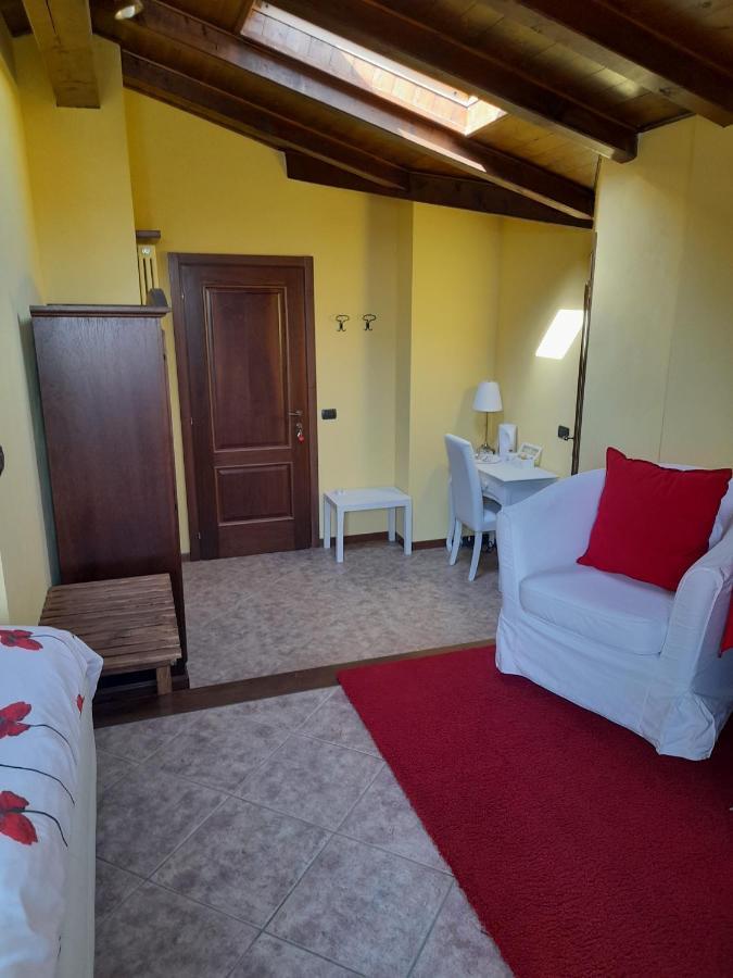 Peropero' Bed & Breakfast Gattinara Bagian luar foto
