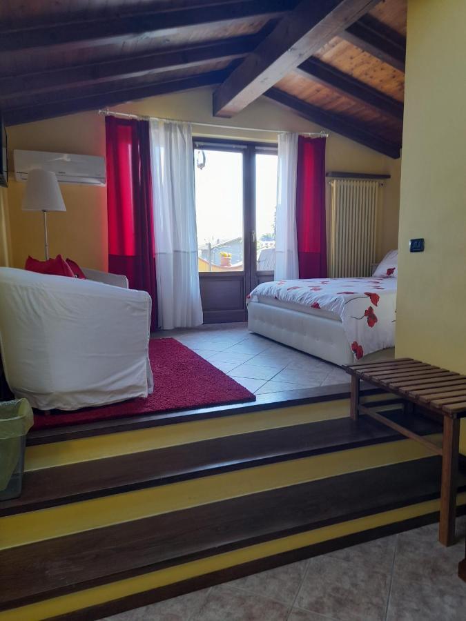 Peropero' Bed & Breakfast Gattinara Bagian luar foto