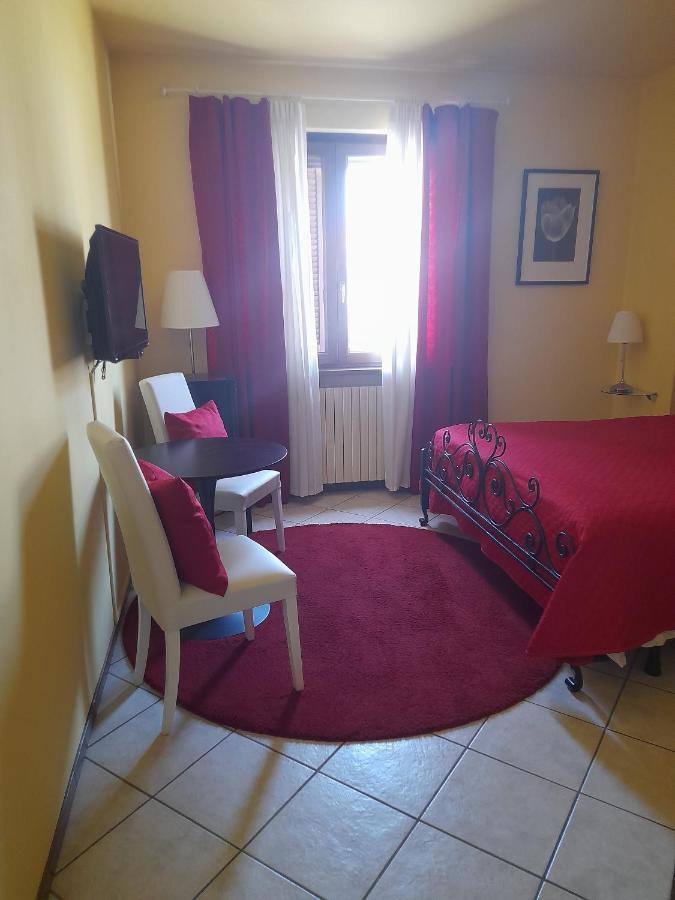 Peropero' Bed & Breakfast Gattinara Bagian luar foto