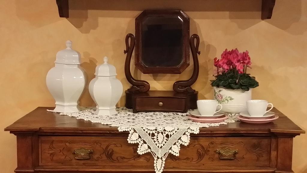 Peropero' Bed & Breakfast Gattinara Bagian luar foto