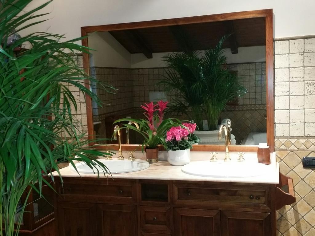 Peropero' Bed & Breakfast Gattinara Bagian luar foto